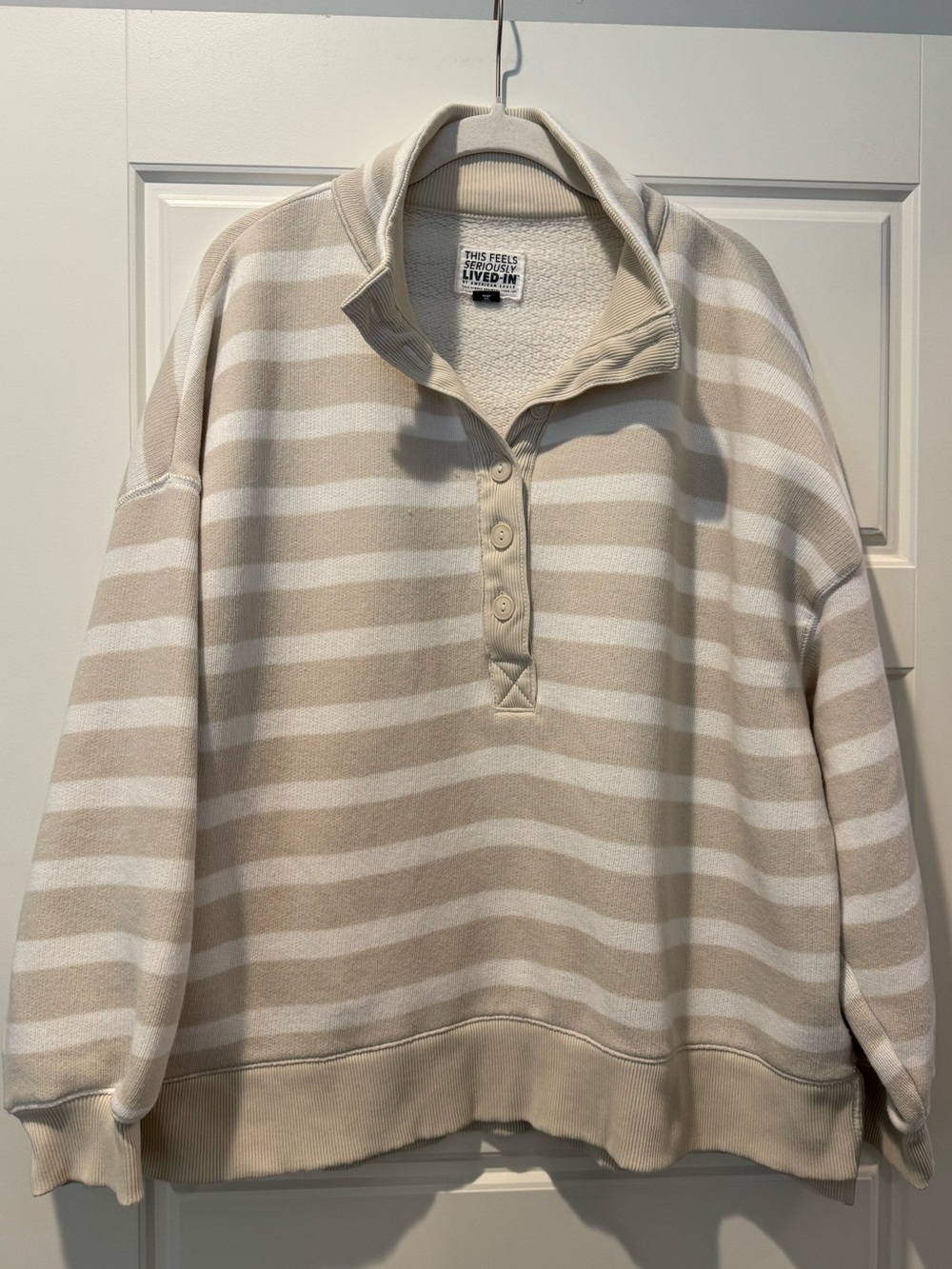 American Eagle M Beige/White Striped Sweatshirt